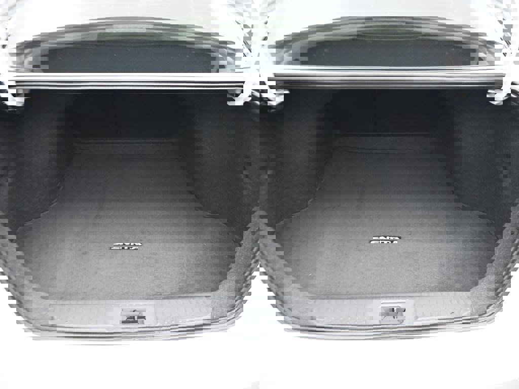 Used 2025 Nissan Sentra S image 11