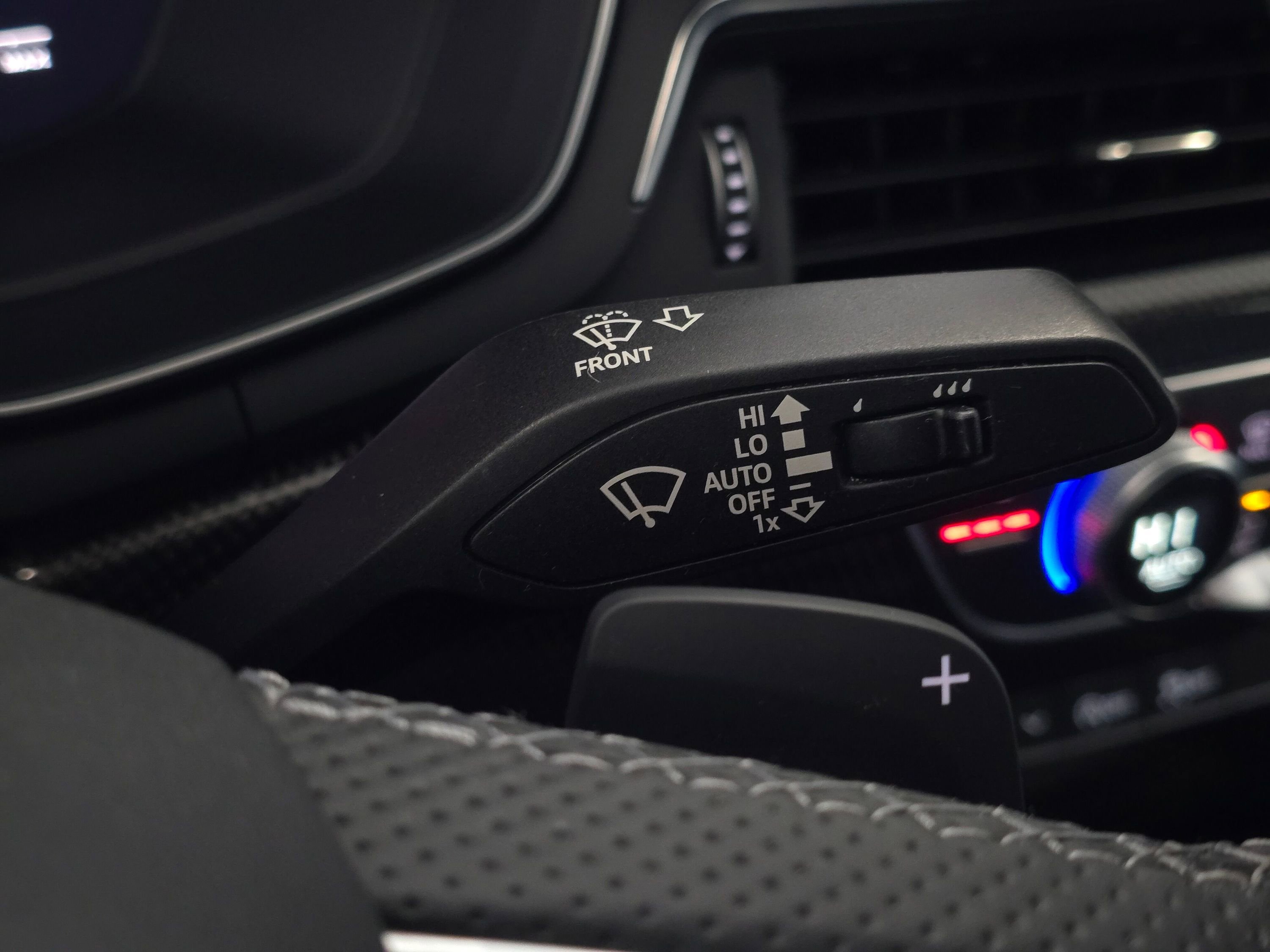 Used 2023 Audi S4 Premium Plus w/ Premium Plus Package image 41