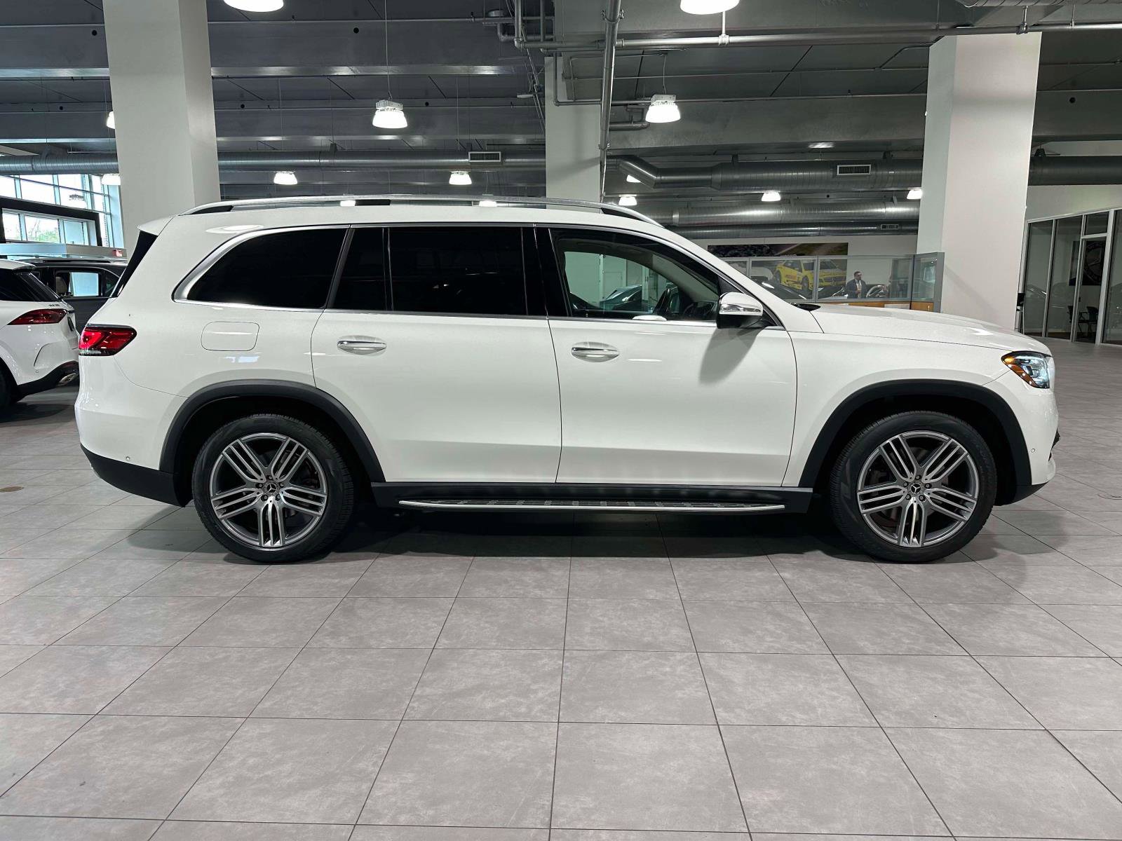 Certified 2022 Mercedes-Benz GLS 450 4MATIC image 5