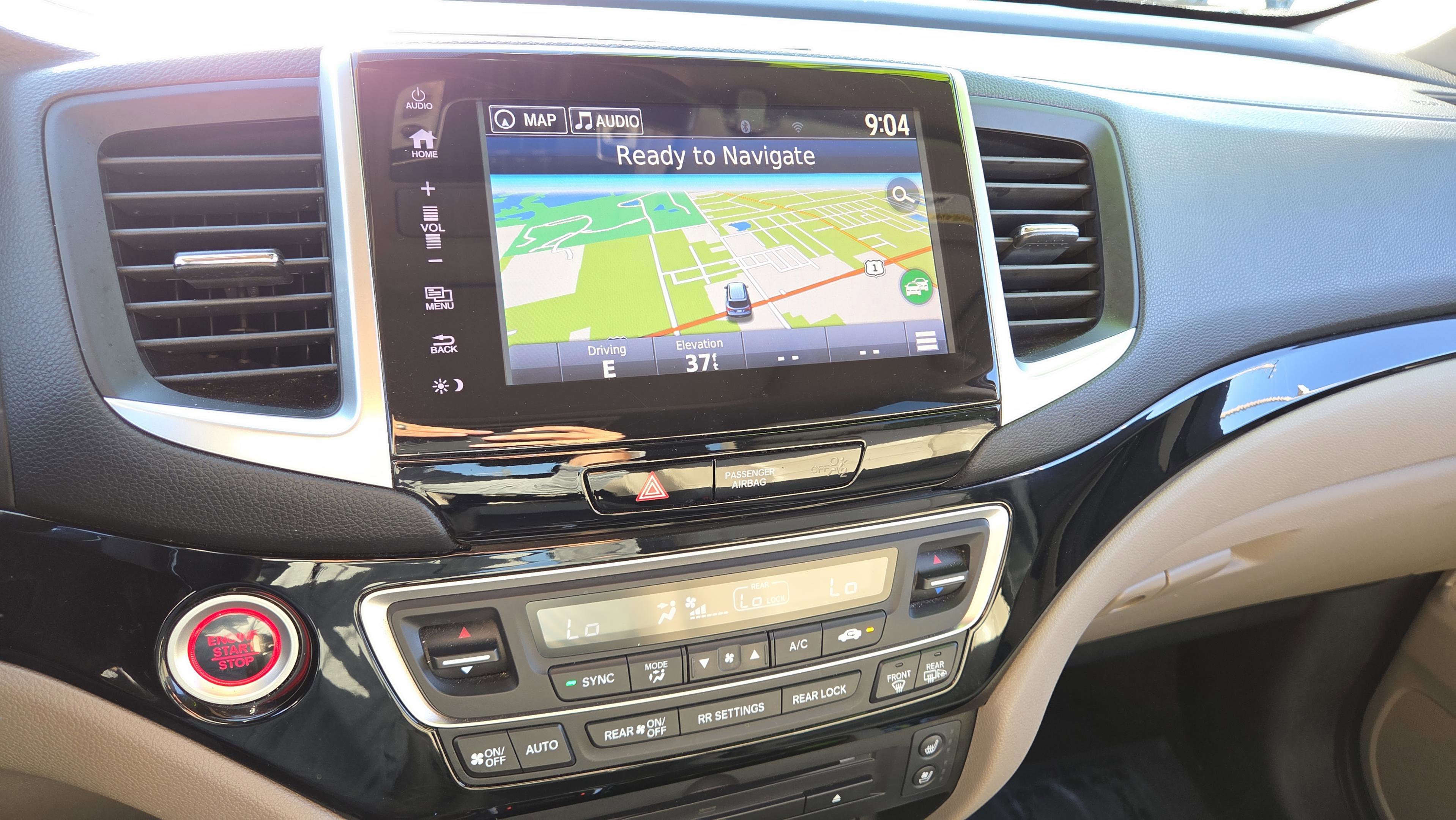 Certified 2018 Honda Pilot Elite image 34