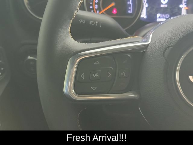 Used 2023 Jeep Gladiator Overland AWD/4WD image 26