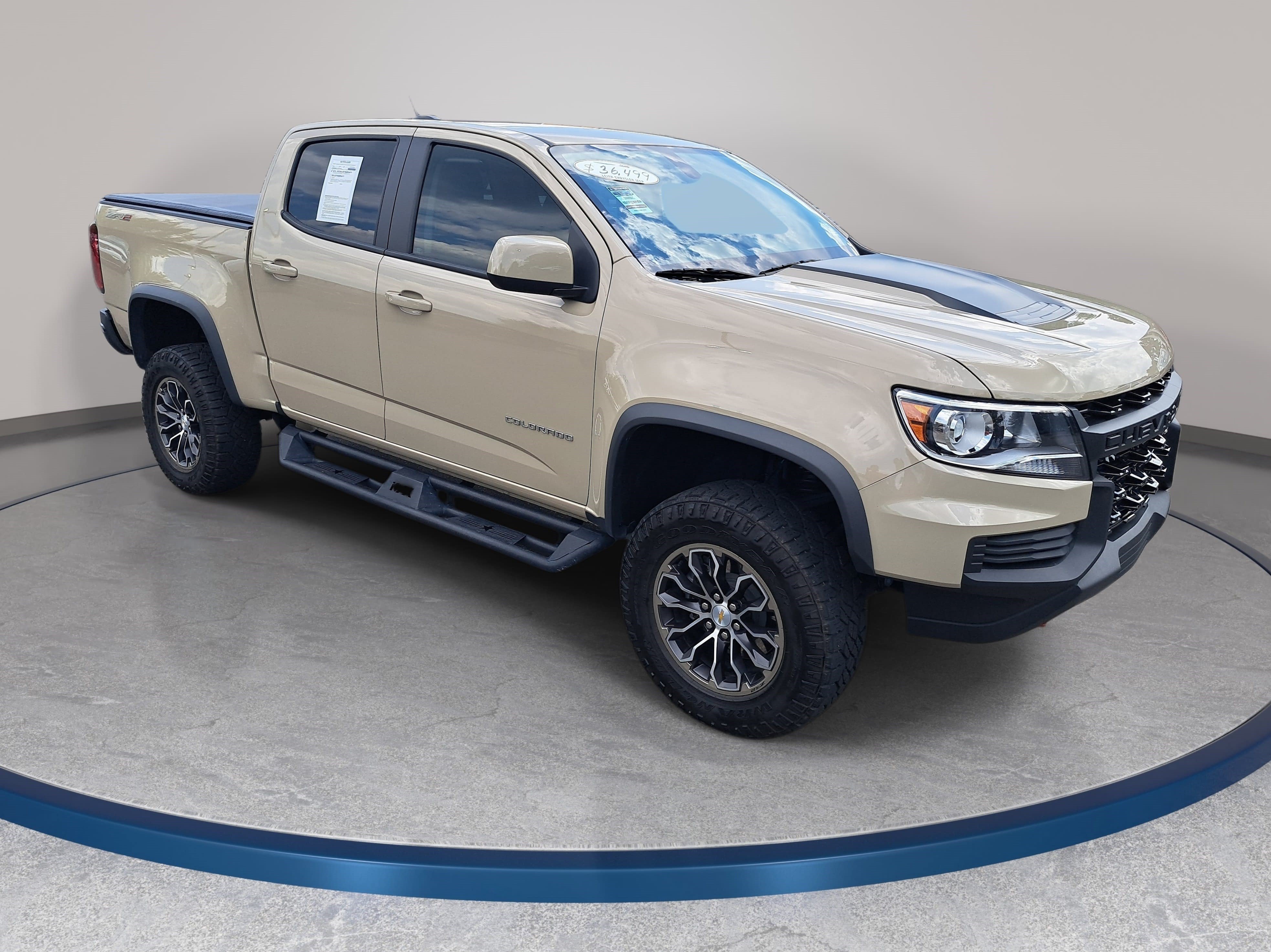 Used 2022 Chevrolet Colorado ZR2 AWD/4WD image 3