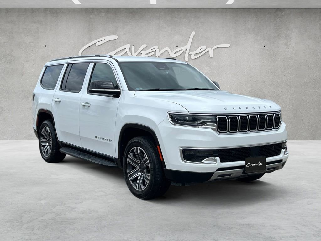 Used 2024 Jeep Wagoneer Series II w/ Flexible Seating Group RWD image 2
