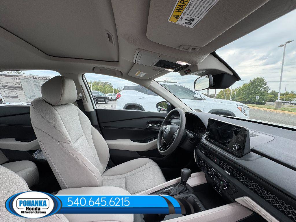 New 2025 Honda Accord SE image 32