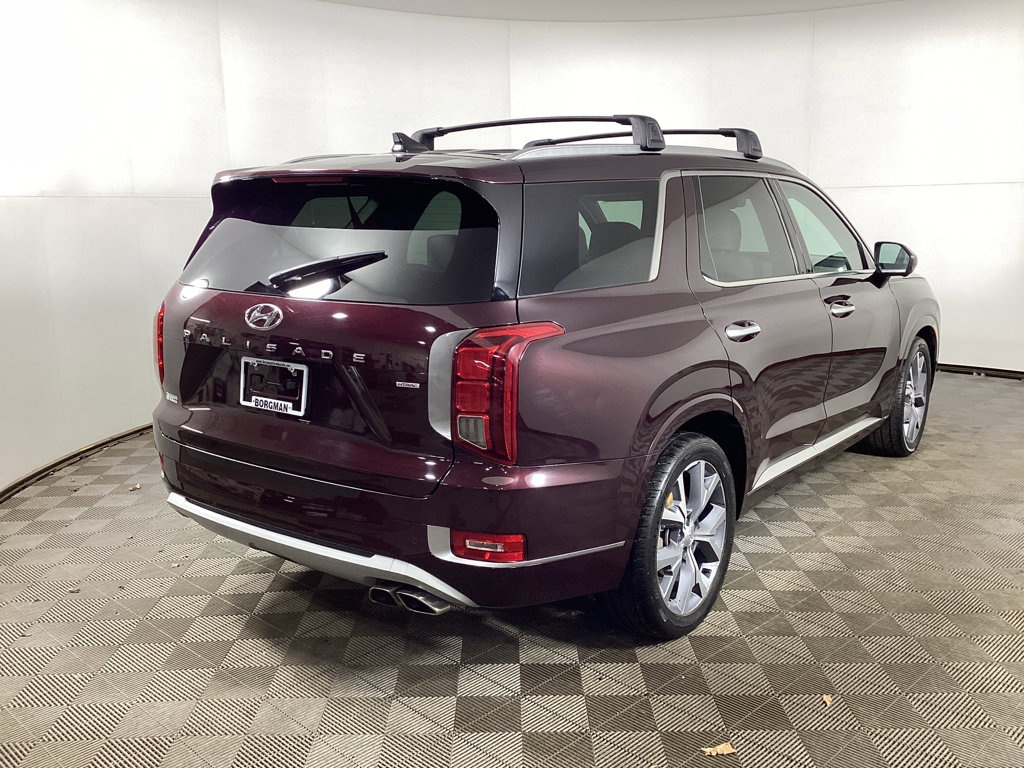 Used 2021 Hyundai Palisade Limited image 2