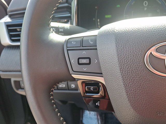 Used 2026 Toyota Camry SE w/ Multimedia Upgrade Package FWD image 18