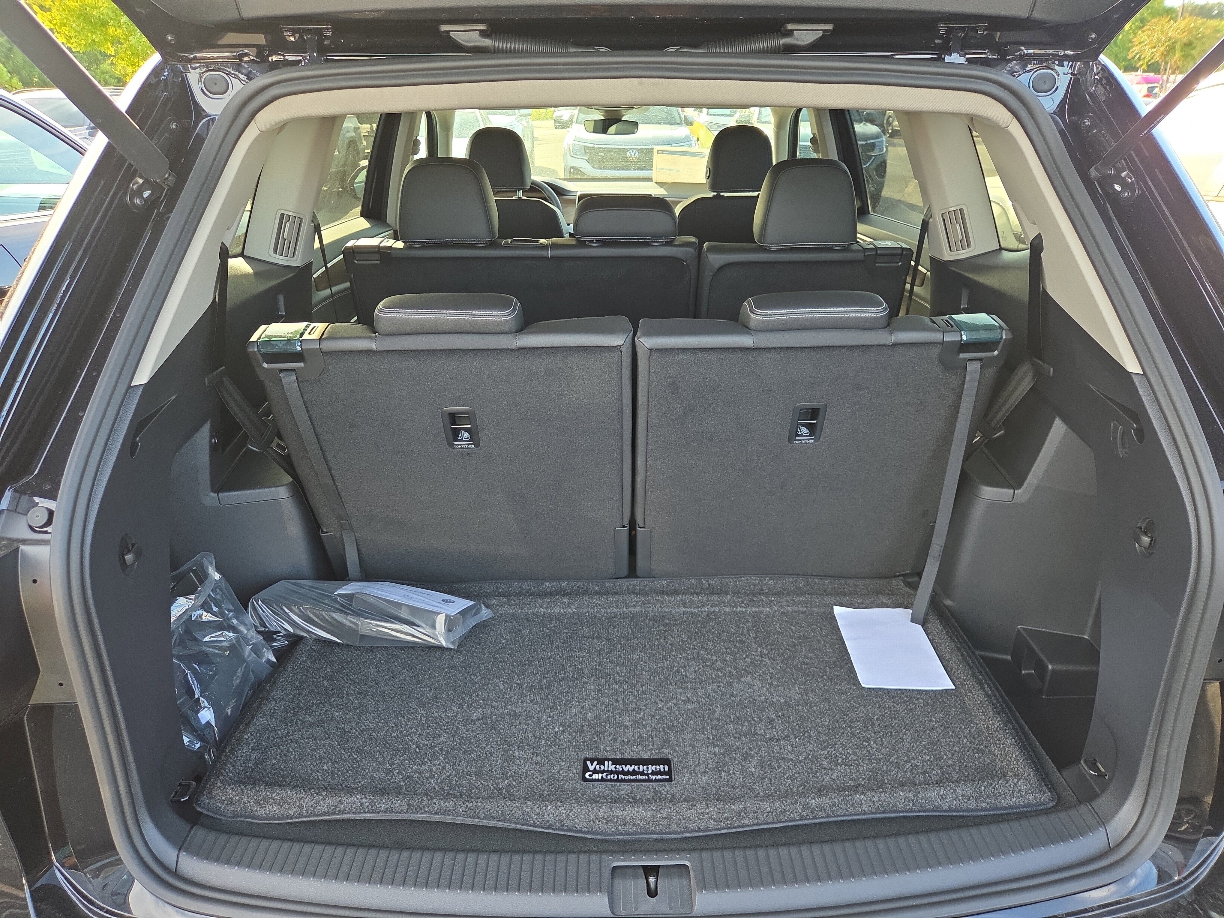 New 2026 Volkswagen Atlas SE image 9