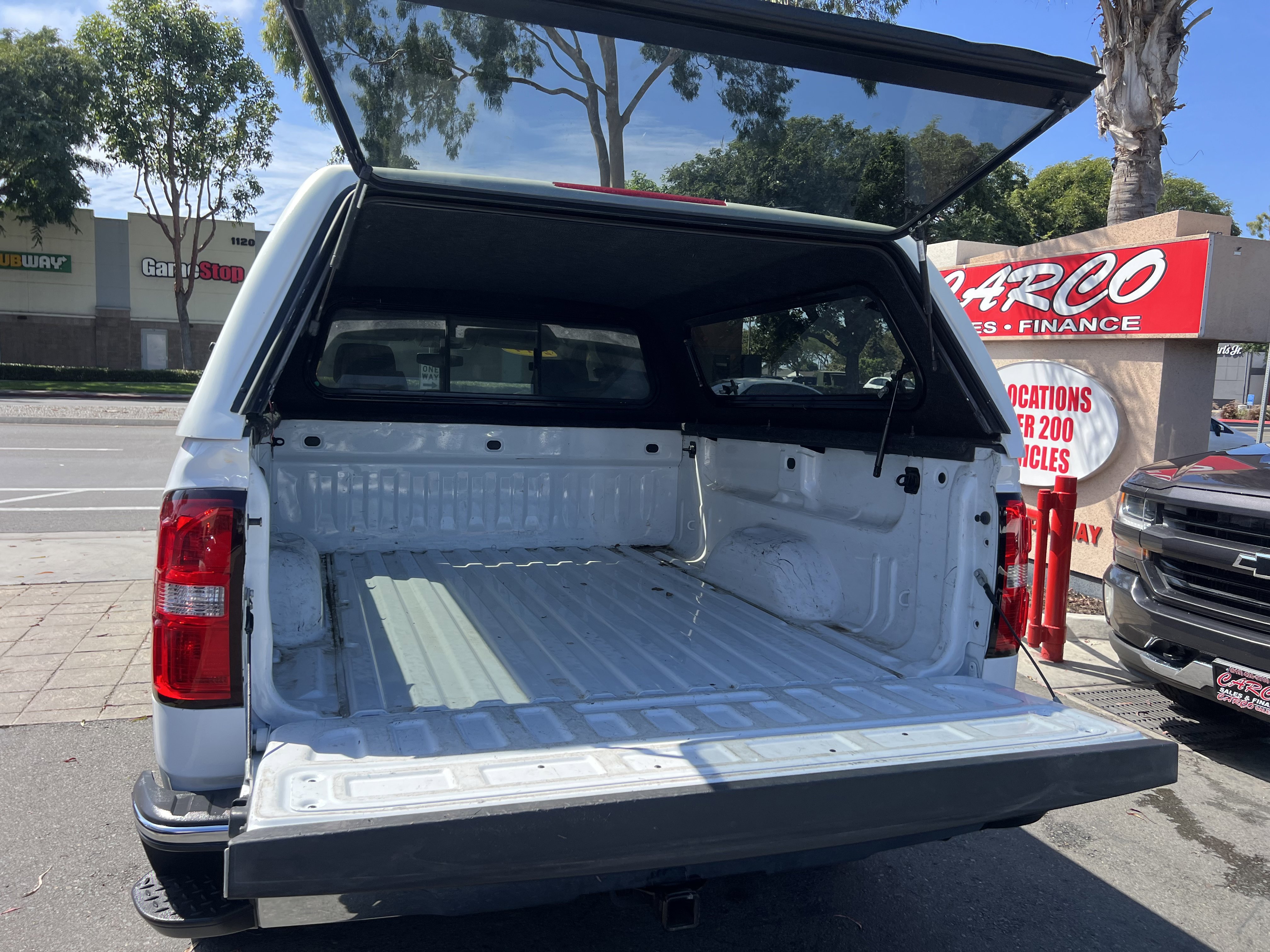 Used 2014 GMC Sierra 1500 SLE w/ SLE Value Package RWD image 9