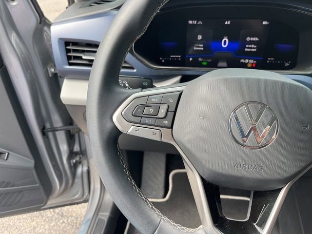 Used 2023 Volkswagen Taos SE w/ Panoramic Sunroof Package AWD/4WD image 20