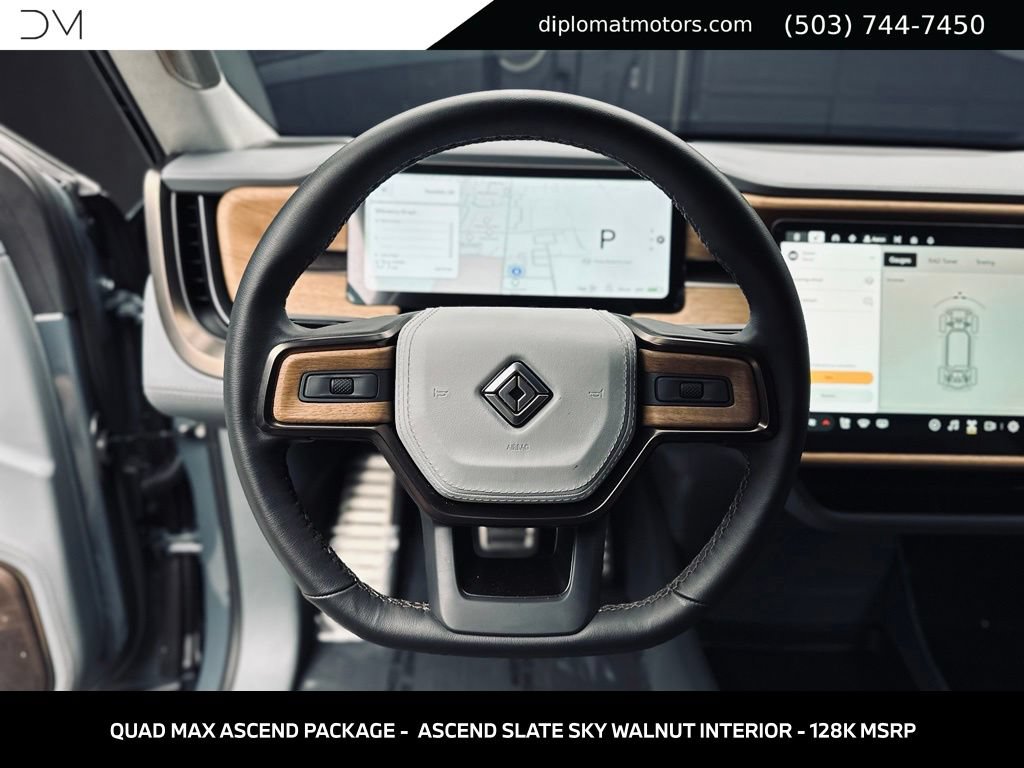 Used 2026 Rivian R1S Premium AWD/4WD image 33
