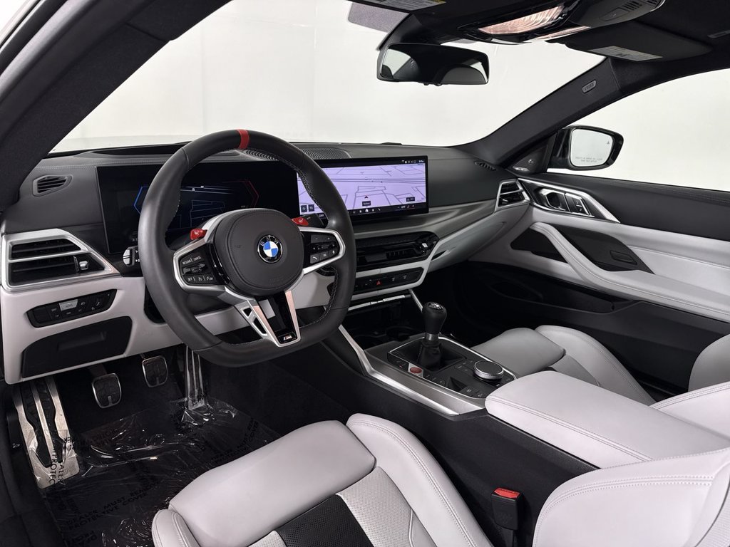 Used 2027 BMW M4 Coupe w/ Executive Package RWD image 4