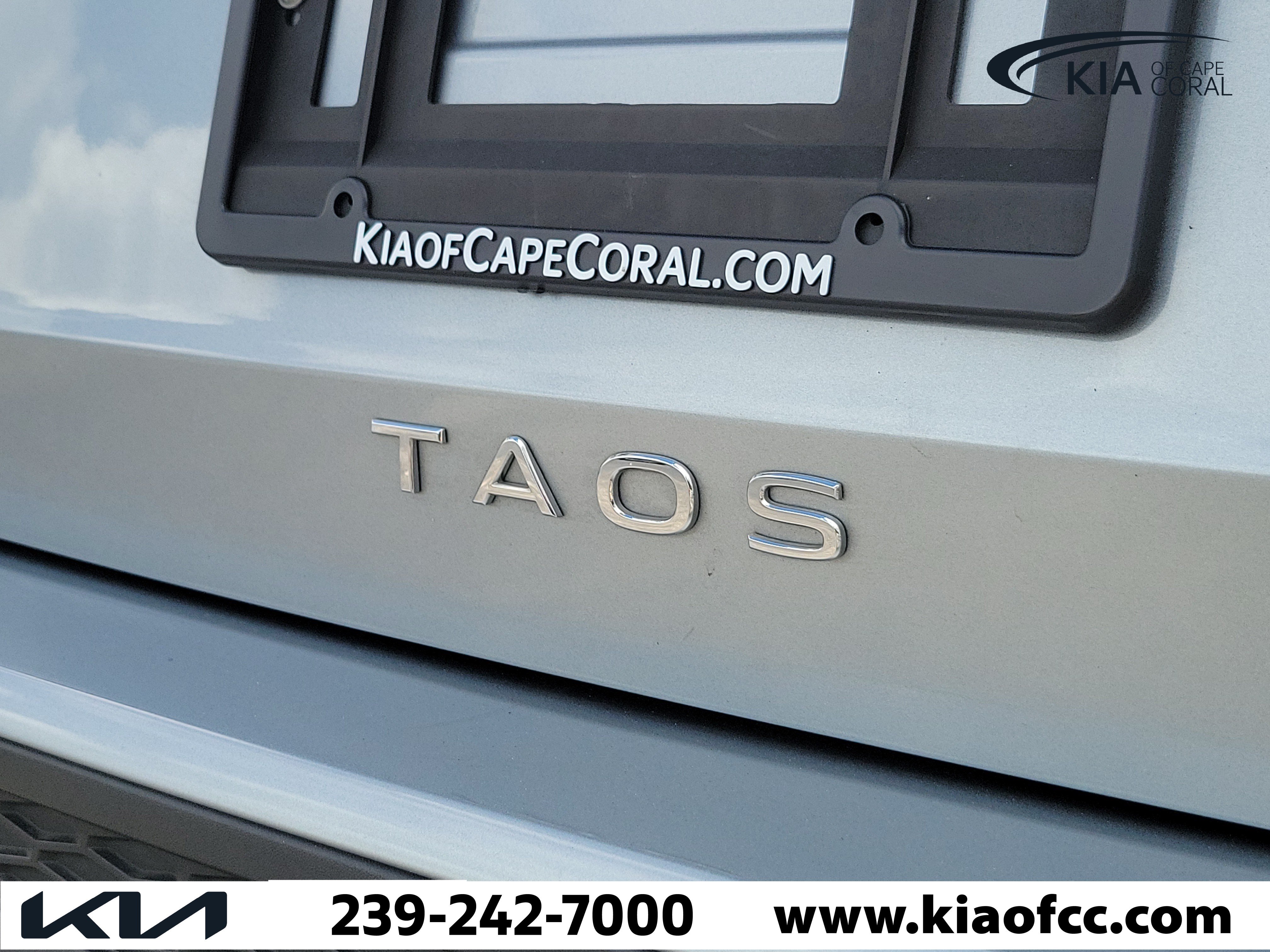 Used 2024 Volkswagen Taos S FWD image 10