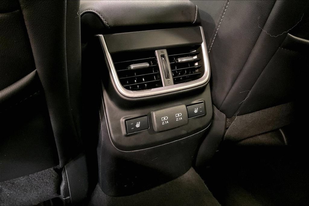 Used 2021 Subaru Outback Limited AWD/4WD image 11