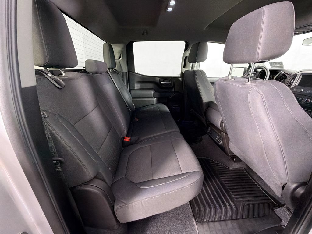 Used 2020 Chevrolet Silverado 1500 Custom w/ Custom Value Package AWD/4WD image 26