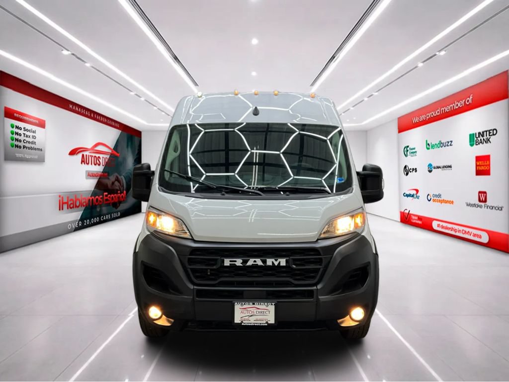 Used 2025 RAM ProMaster 2500 w/ Convenience Group FWD image 2