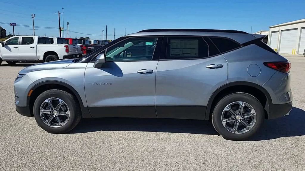 New 2026 Chevrolet Blazer LT w/ Convenience Package image 5