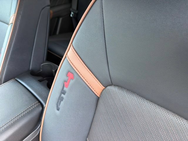 Used 2023 GMC Canyon AT4 w/ AT4 Premium Package AWD/4WD image 19