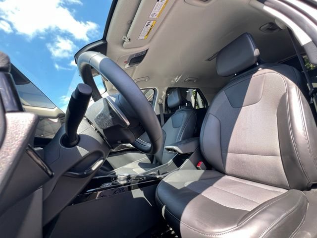 Certified 2024 Kia Niro Wind w/ Wind Preserve Package FWD image 13
