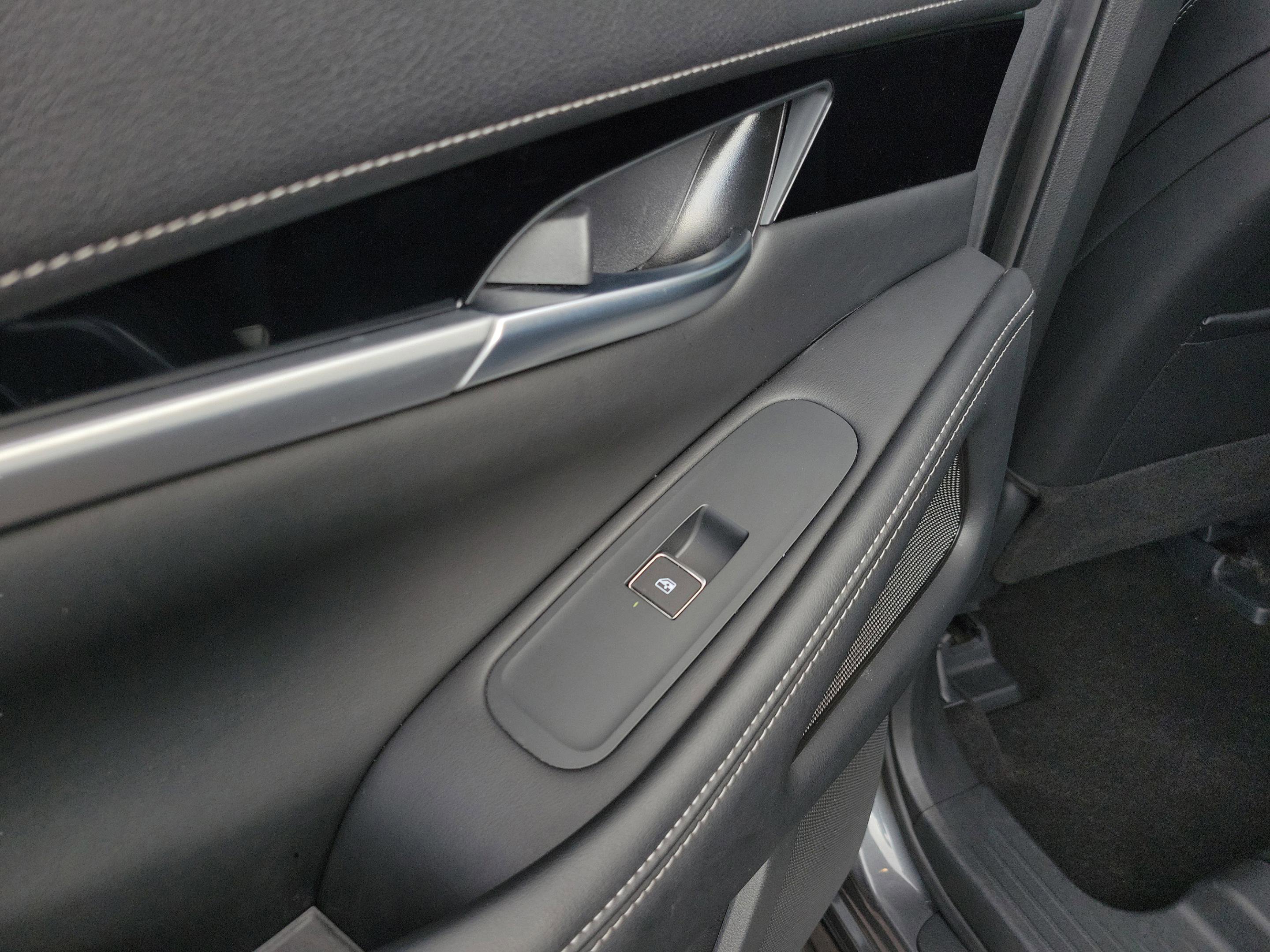 Certified 2025 INFINITI QX60 Pure image 28