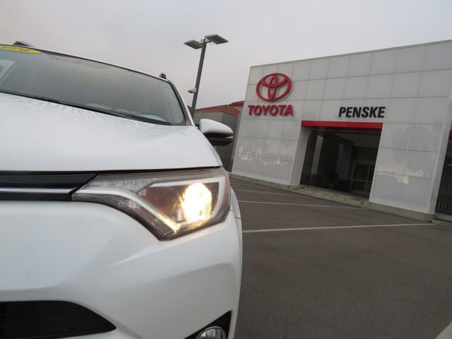 Used 2016 Toyota RAV4 XLE image 4