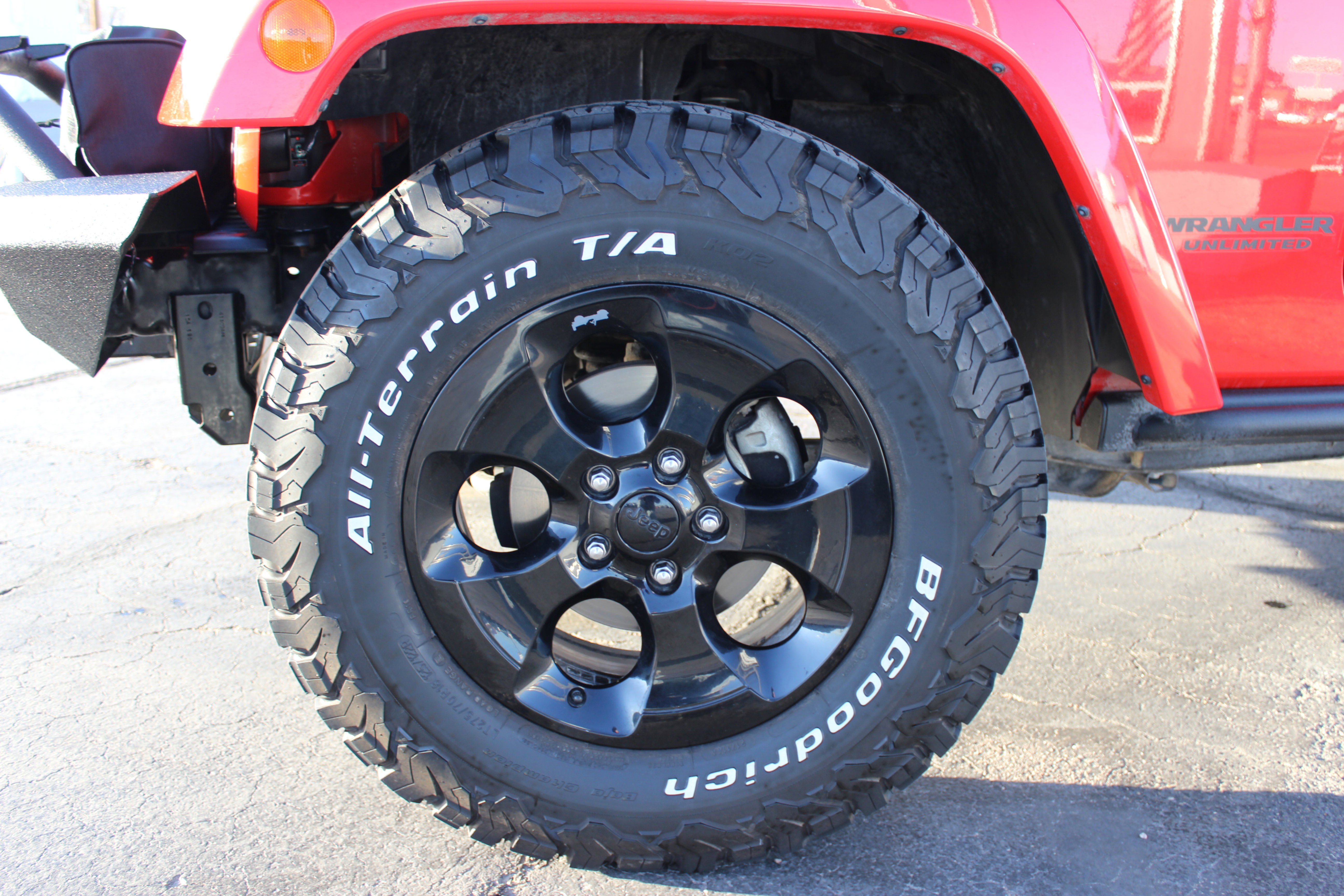 Used 2015 Jeep Wrangler Altitude image 18