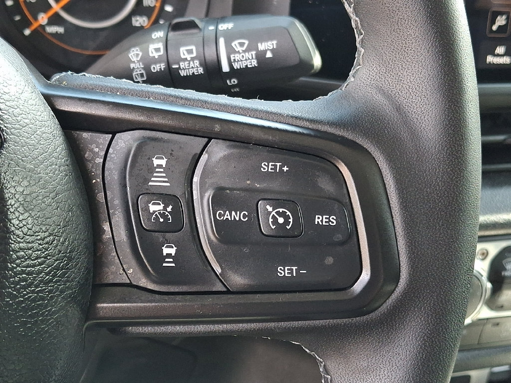 Certified 2025 Jeep Wrangler Sport AWD/4WD image 21