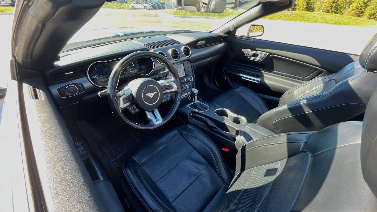 Used 2019 Ford Mustang GT Premium w/ Equipment Group 401A RWD image 14