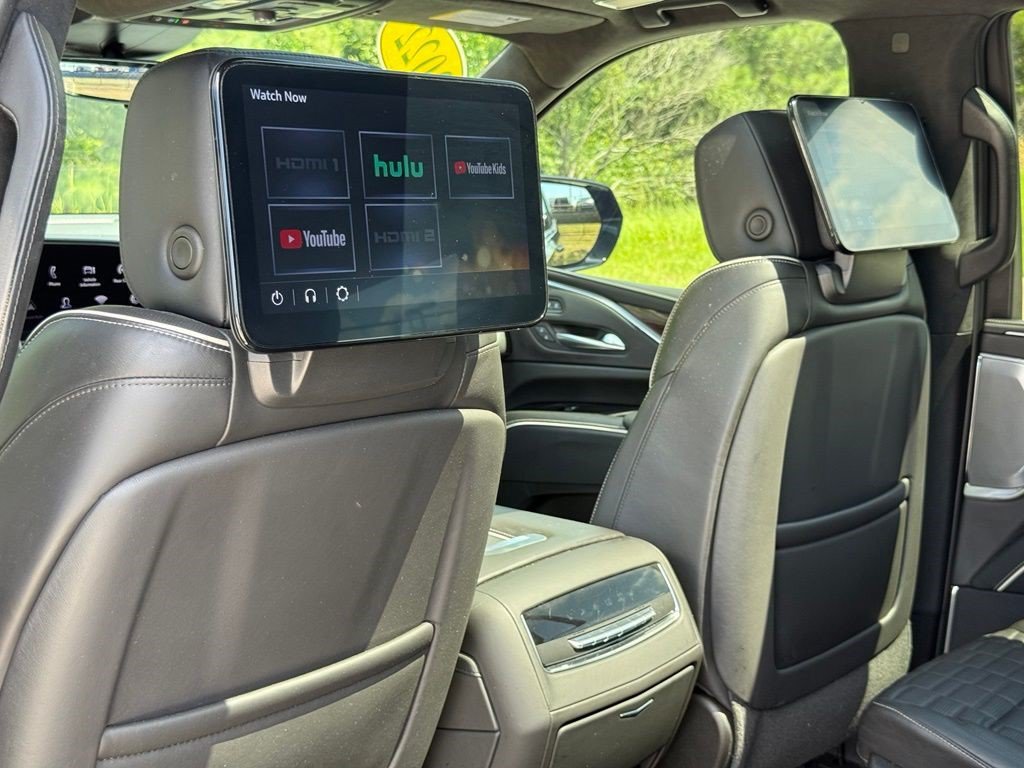 Certified 2022 Cadillac Escalade Sport Platinum RWD image 29