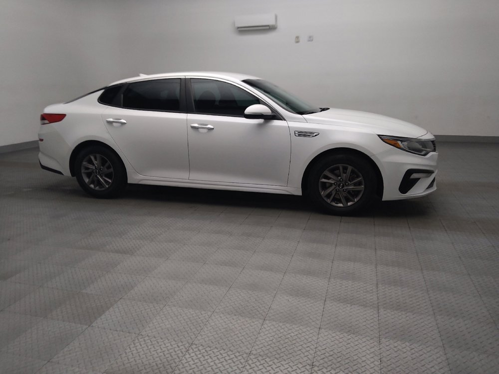 Used 2020 Kia Optima LX FWD image 11