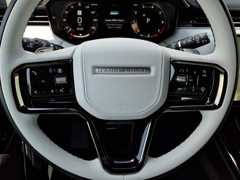 New 2025 Land Rover Range Rover Sport Dynamic SE AWD/4WD image 15