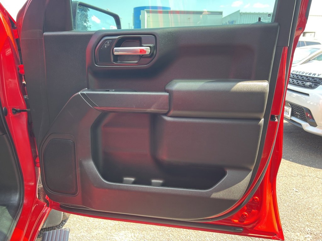 Used 2024 Chevrolet Silverado 1500 Custom image 11