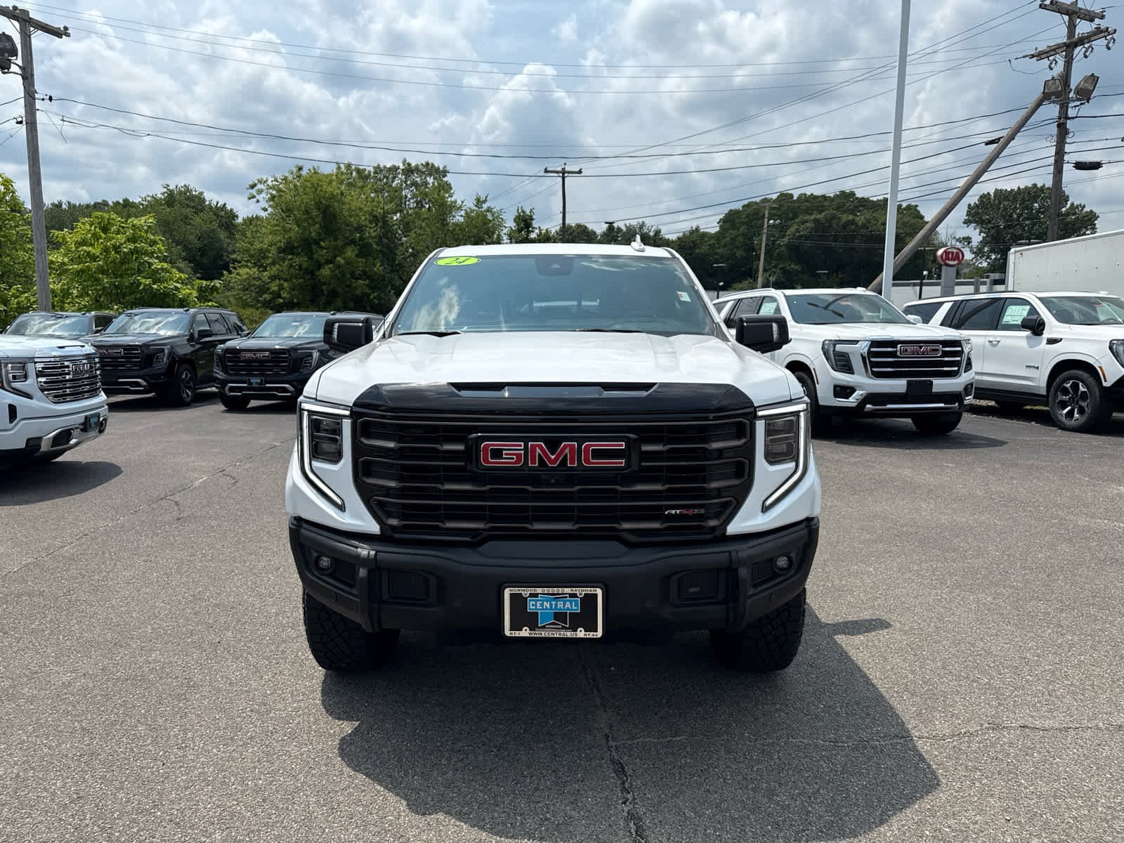 Certified 2024 GMC Sierra 1500 AT4X AWD/4WD image 8