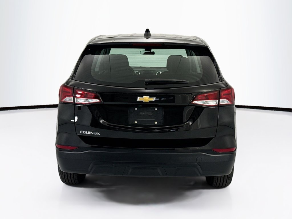 Used 2023 Chevrolet Equinox LS FWD image 6