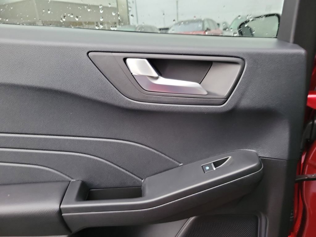 New 2026 Ford Escape ST-Line w/ Tech Pack #1 image 14