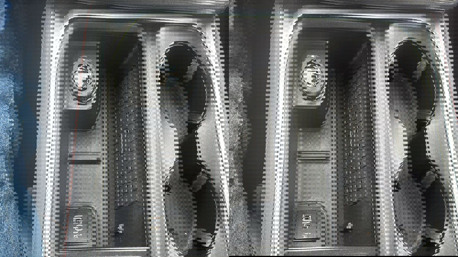 Used 2025 Ford Expedition Active image 23