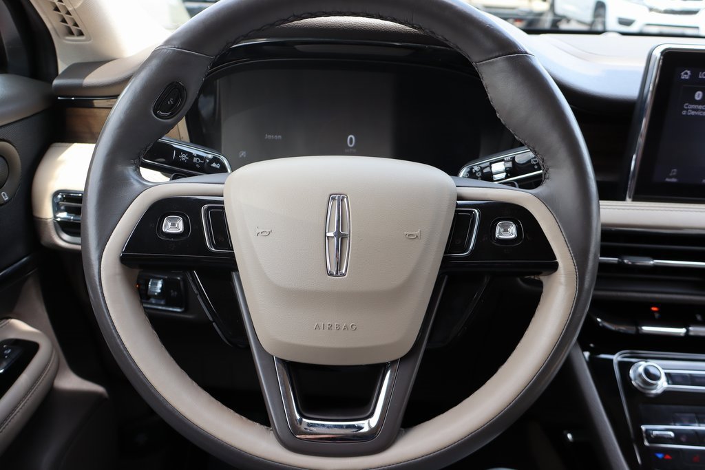 Used 2022 Lincoln Corsair Reserve w/ Equipment Group 201A image 5