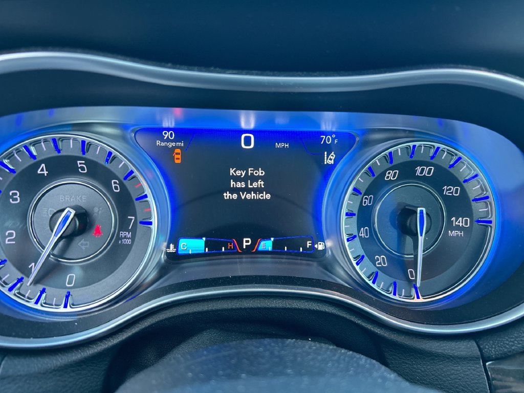 Used 2016 Chrysler 300 C w/ Safetytec Plus Group RWD image 14