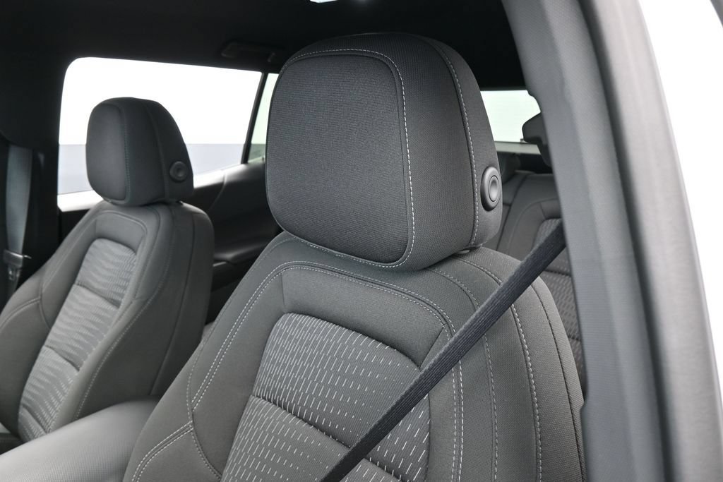 Used 2026 Chevrolet Equinox LT FWD image 18