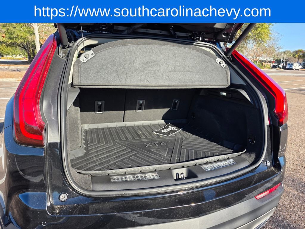 Used 2021 Cadillac XT4 Premium Luxury image 31