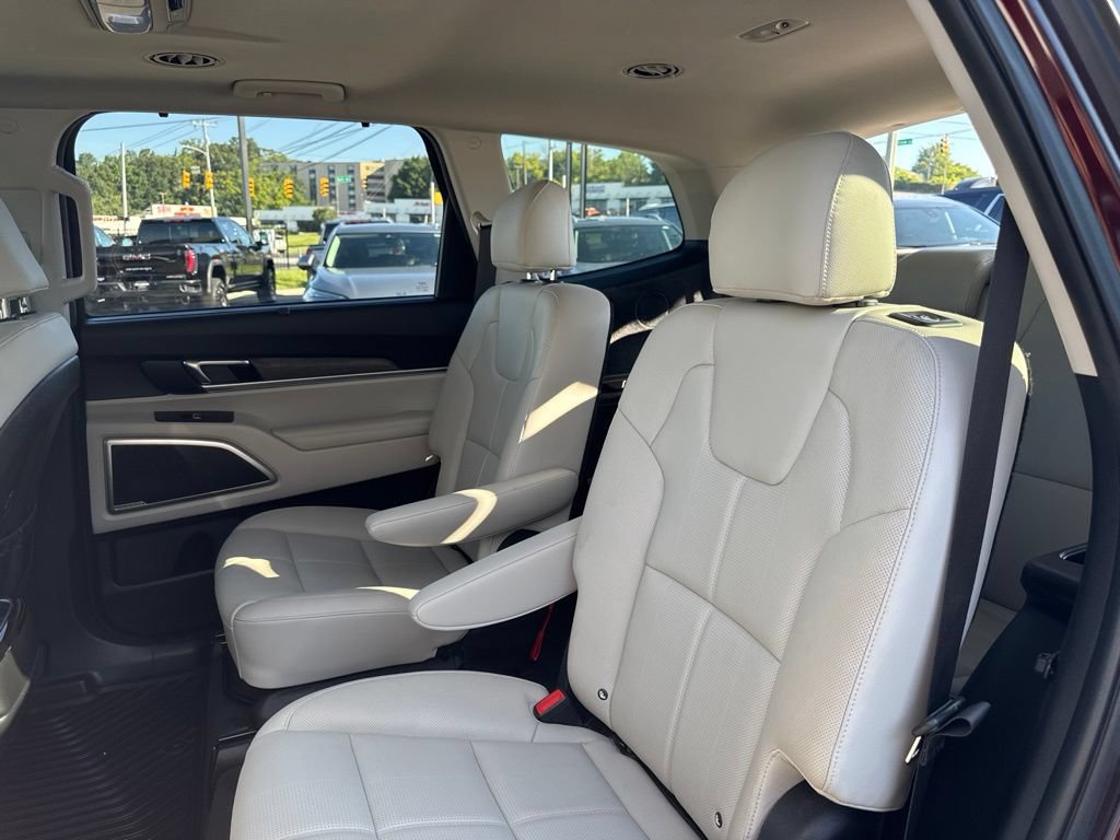 Used 2022 Kia Telluride EX w/ EX Premium Package FWD image 26