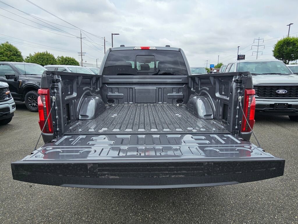 New 2026 Ford F150 XLT w/ Equipment Group 302A MID AWD/4WD image 5