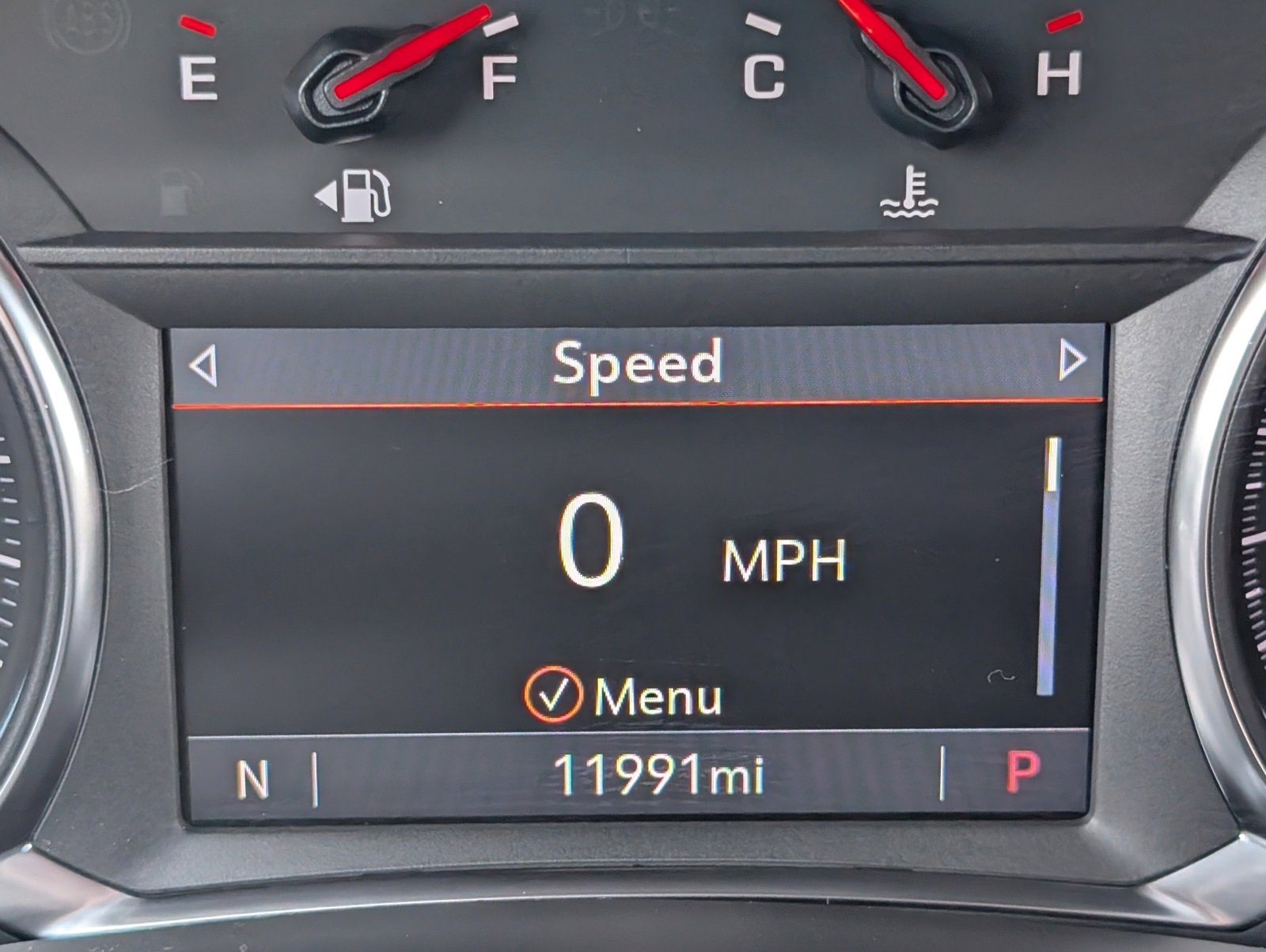 Used 2024 Chevrolet Equinox Premier image 11