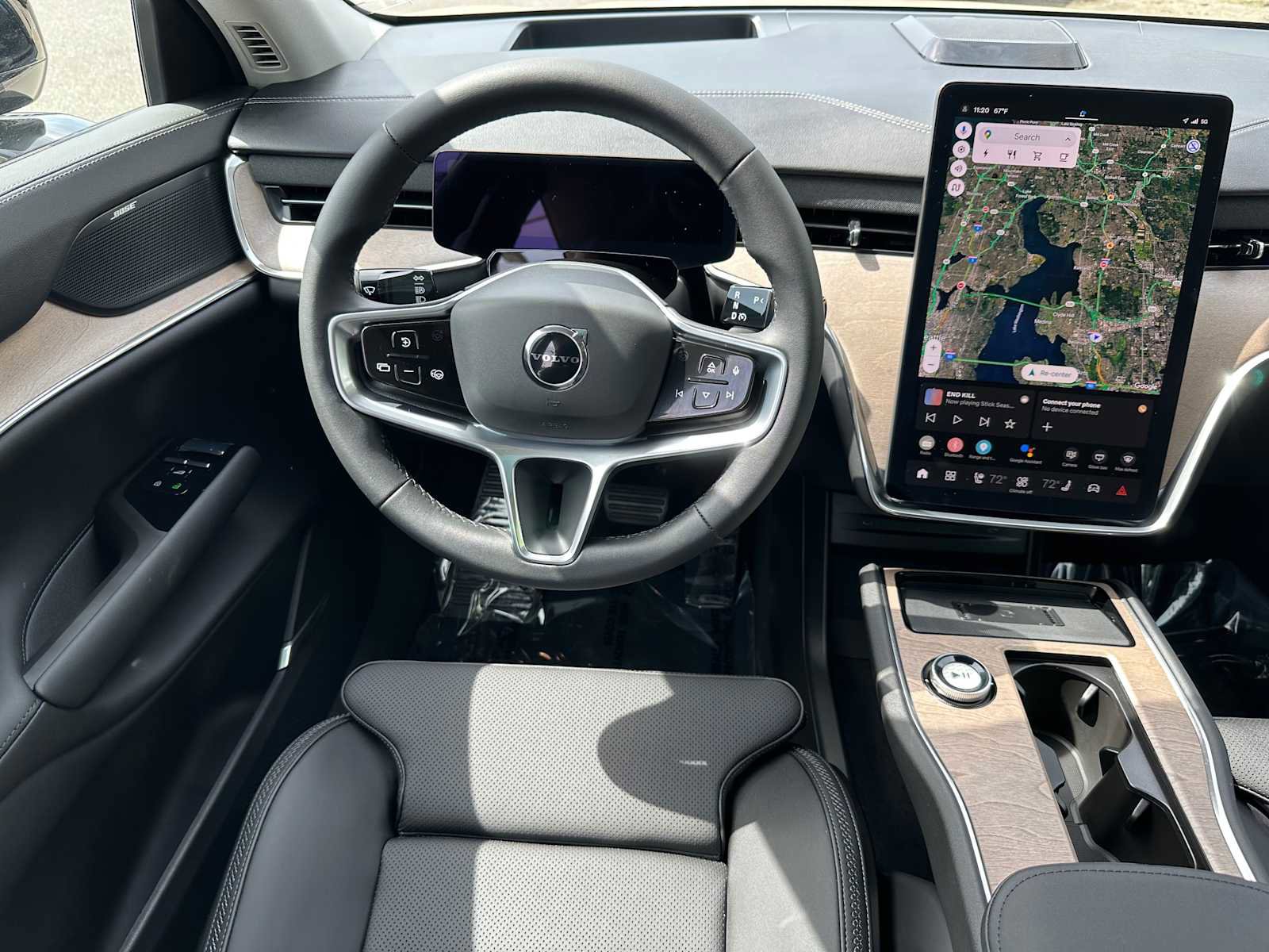 New 2025 Volvo EX90 Ultra image 18