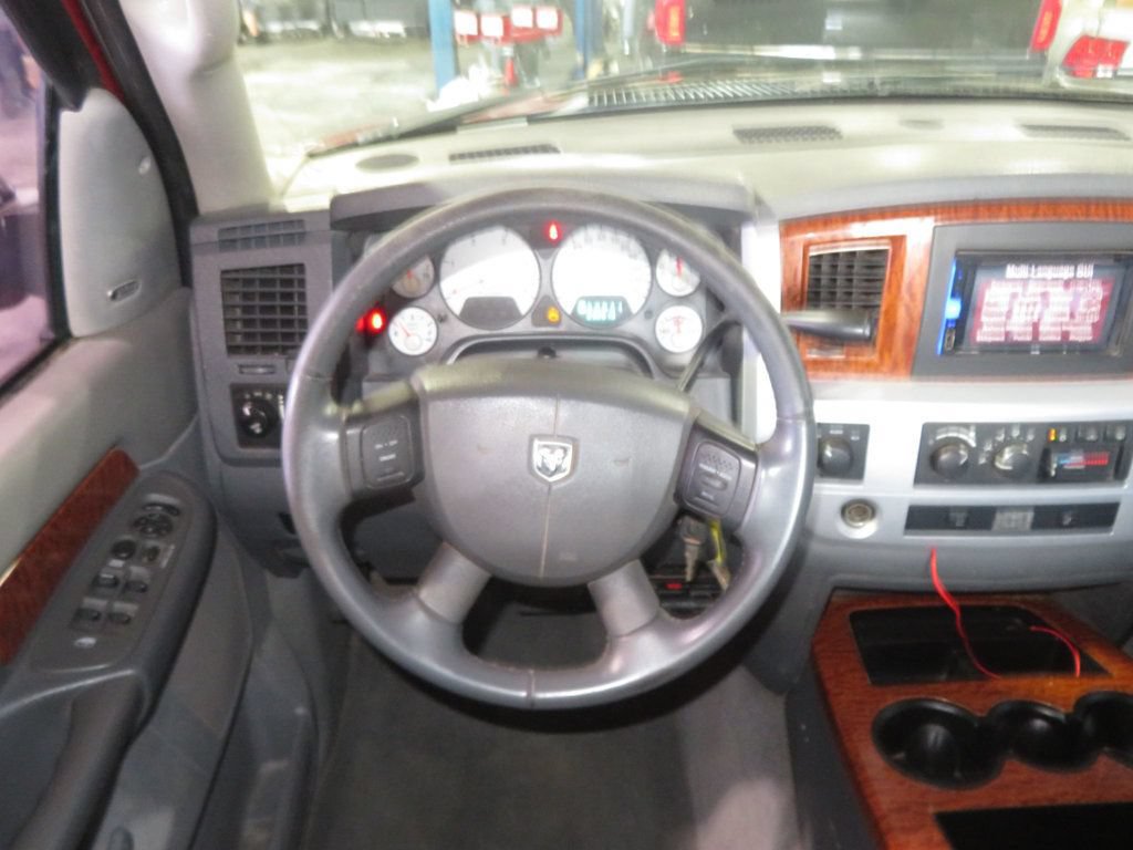 Used 2006 Dodge Ram 2500 Truck Laramie AWD/4WD image 37