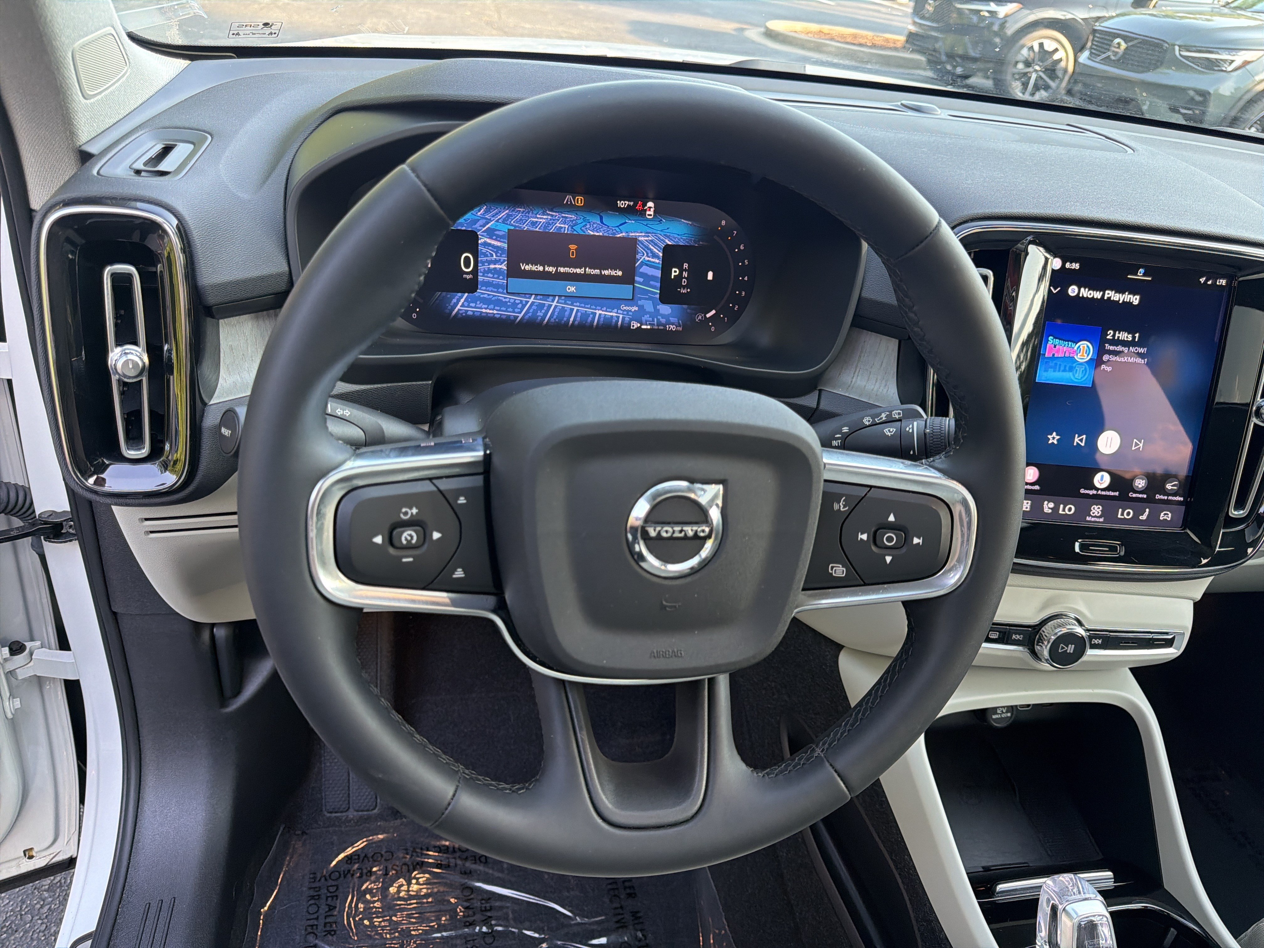 Certified 2023 Volvo XC40 B4 Plus w/ Protection Package Premier FWD image 18