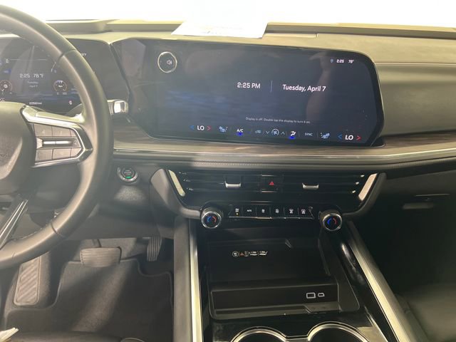 Used 2025 Chevrolet Tahoe LT image 18