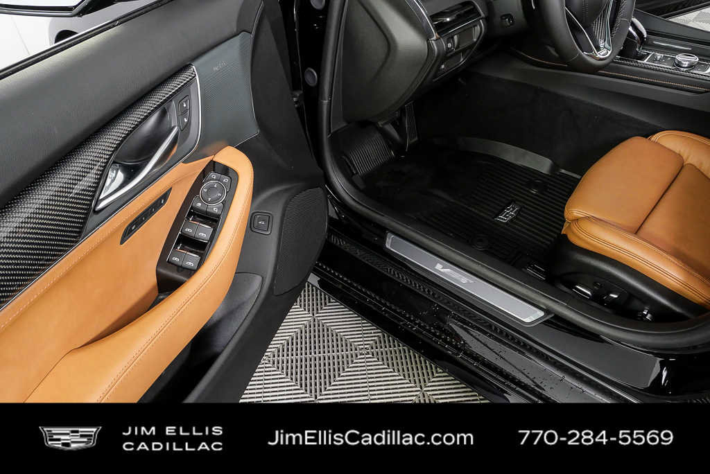 New 2026 Cadillac CT5 V AWD/4WD image 8