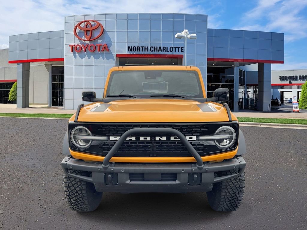 Used 2021 Ford Bronco First Edition AWD/4WD image 3