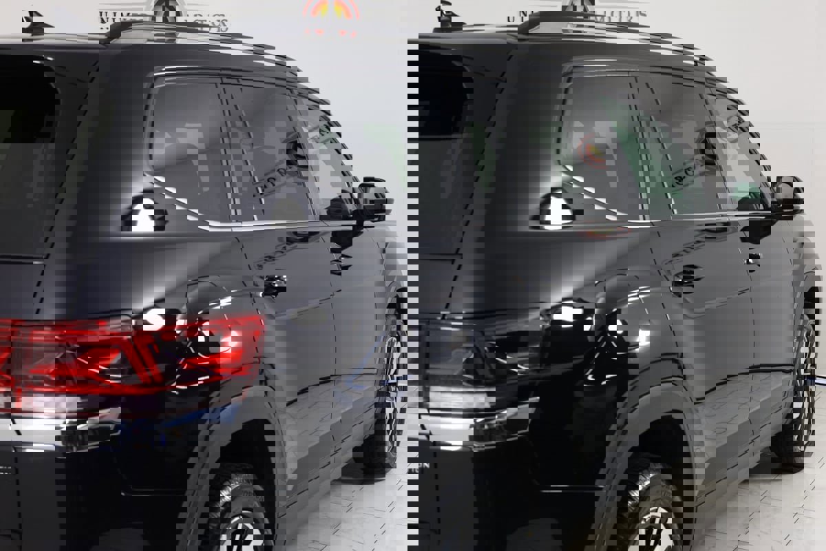 Used 2024 Volkswagen Atlas SE image 53