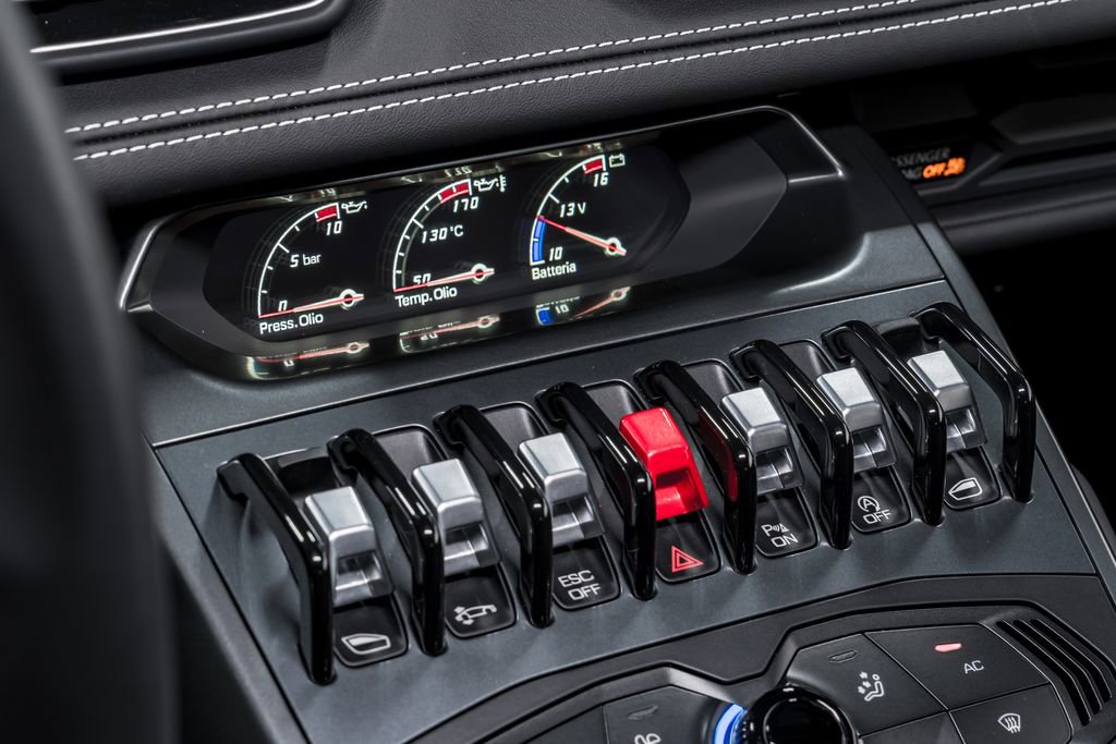 Used 2018 Lamborghini Huracan LP 580-2 image 24